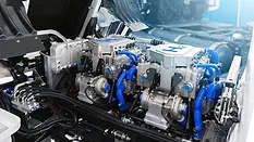 Fuel cell hydrogen truck engine